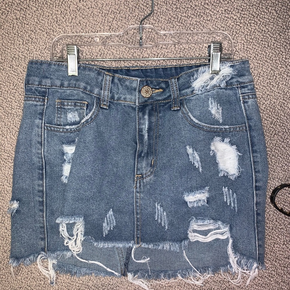 denim skirt